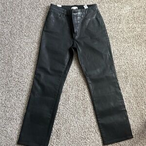 NWT Good American Good Legs Straight Jeans